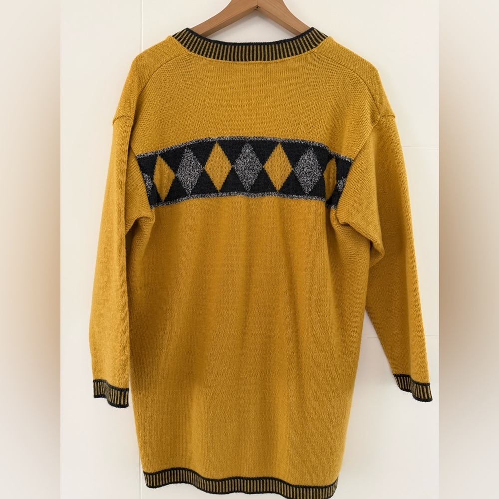 i Like Mode Pure Abstract Cardigan, size medium. - Picture 6 of 8